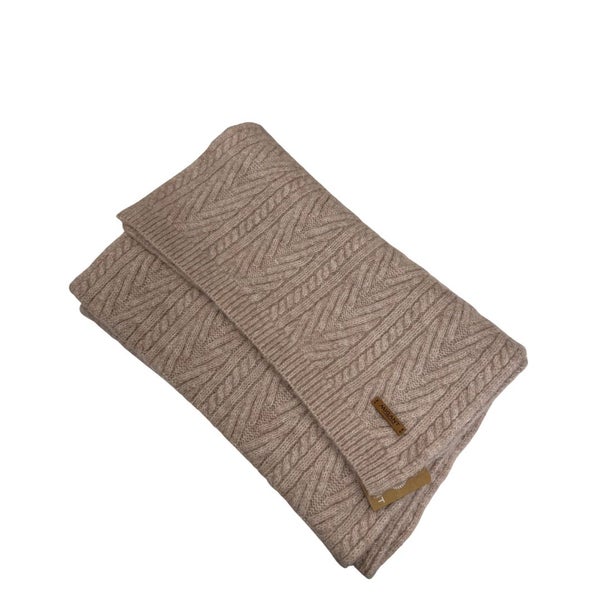 Pehme&auml; neulehuivi NP302