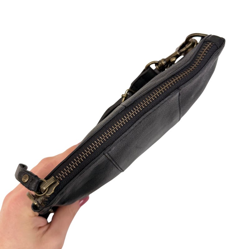 Nahkalaukku 3030097 Black (musta)