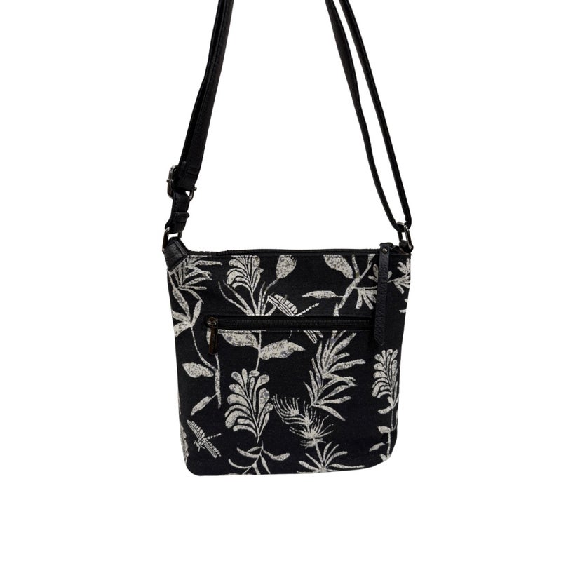 Olkalaukku 8043706 musta